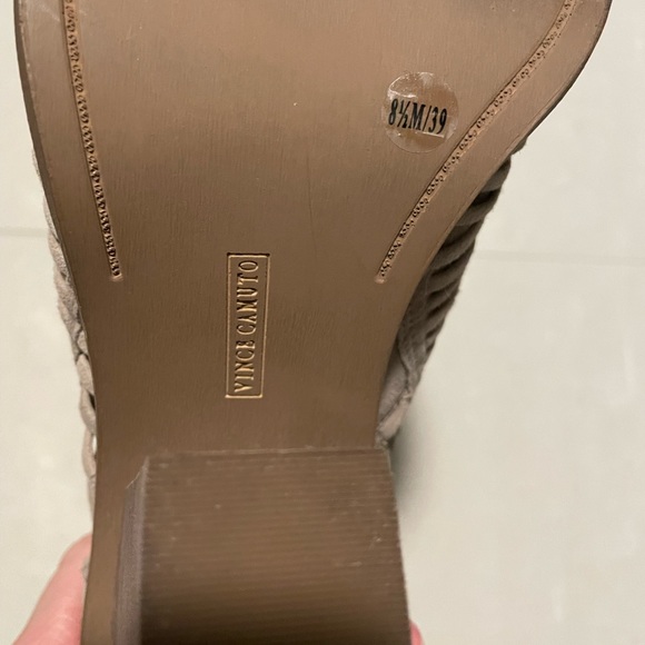 Vince Camuto taupe suede booties - Picture 4 of 4